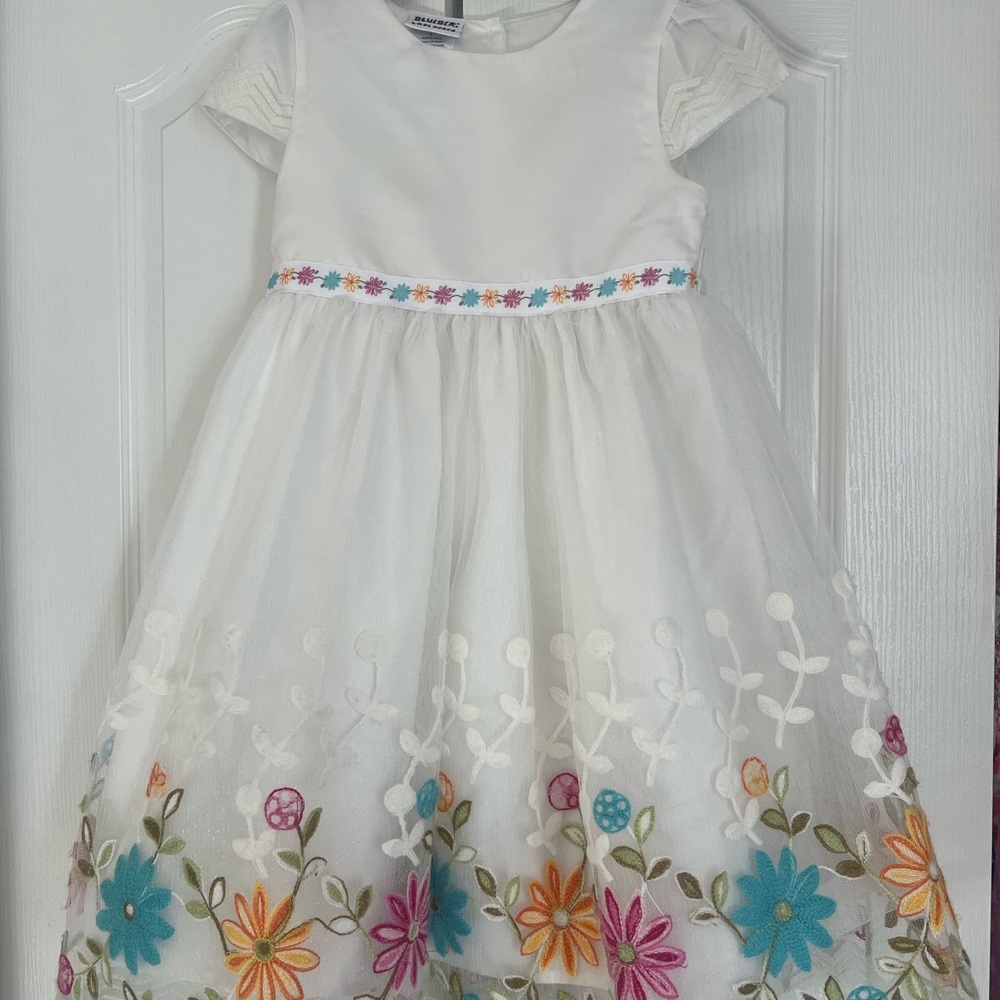 Blueberi Boulevard White Dress with Colorful Floral Embroidery